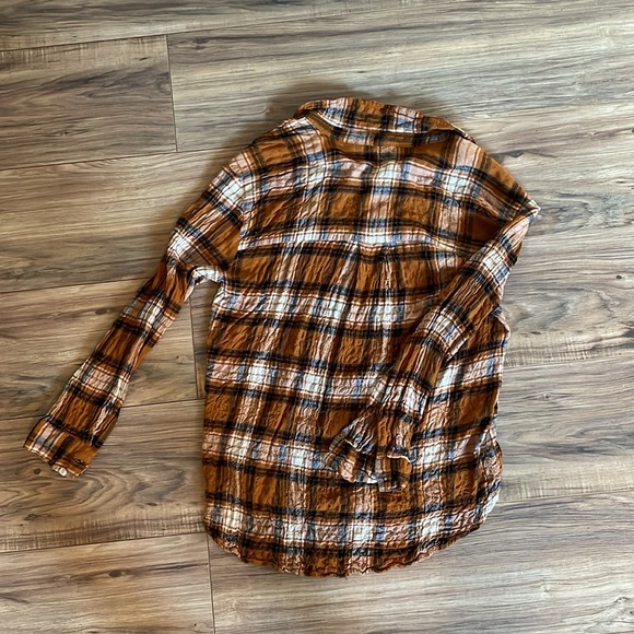 Jane and Delancey burnt orange plaid button down - Picture 3 of 3